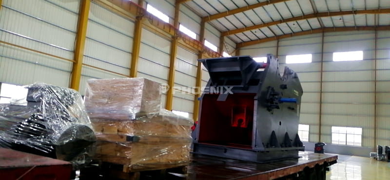 顎式破碎機(jī)發(fā)貨現(xiàn)場 顎式破碎機(jī)發(fā)貨